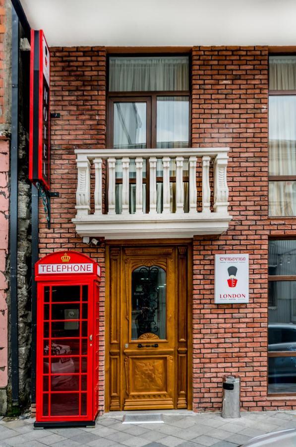 Hotel London Batumi Exterior photo